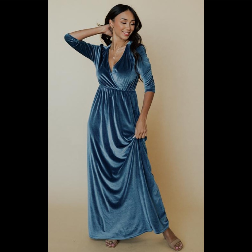 Baltic Born Sofia Blue Velvet Maxi Dress NWT!